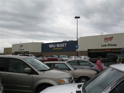 Walmart farmington mo - Hunting Store at Farmington Supercenter Walmart Supercenter #37 707 Walton Dr, Farmington, MO 63640. Open ... 